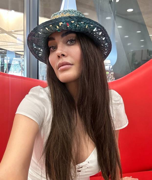 FOTO Paola je seksi model, ali tvrdi da od toga nema ništa: 'Dugo nisam vodila ljubav...'