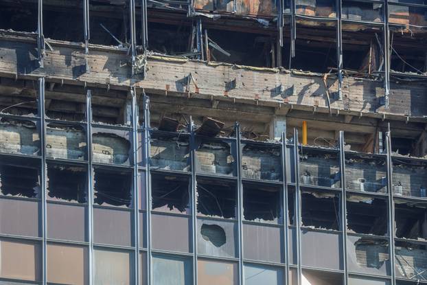 Zagreb: Bageri ruše popratni dio Vjesnikovog nebodera