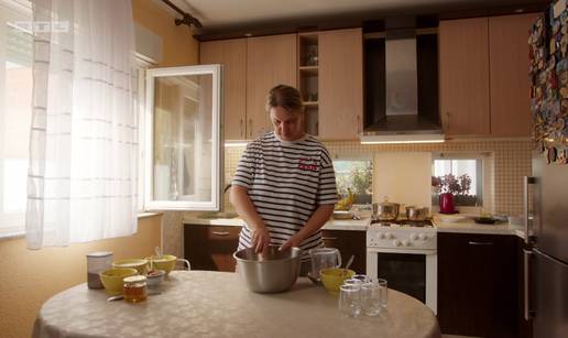 U&ccaron;iteljica &Zcaron;eljka otvara osje&ccaron;ki tjedan Ve&ccaron;ere za 5: 'Kad kuha&scaron; prvi - to je za najhrabrije...'