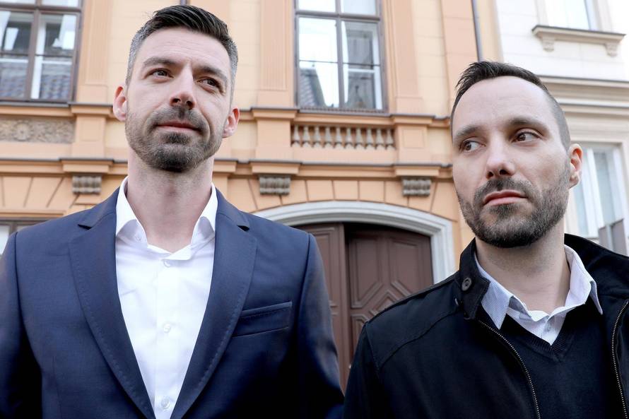 Zagreb: Podnesen zahtjev za ocjenu ustavnosti Zakona o udomiteljstvu