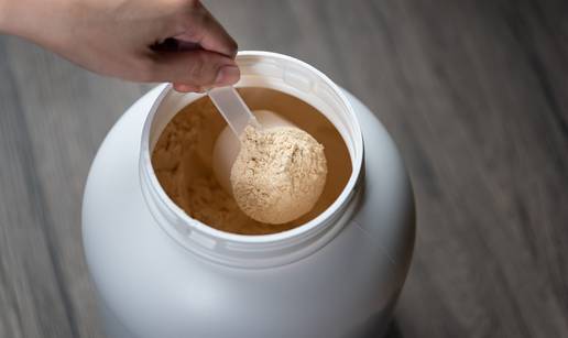 Jedete puno proteina? Znanstvenici upozoravaju da bi to moglo ubrzati starenje