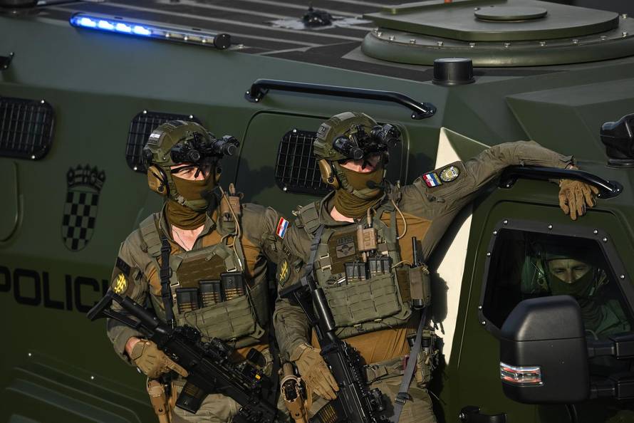 Vojni mimohod - izbor najboljih fotografija