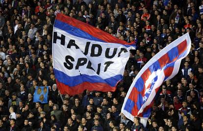 Navijači i legende napokon za istim  stolom. Sve za Hajduk!