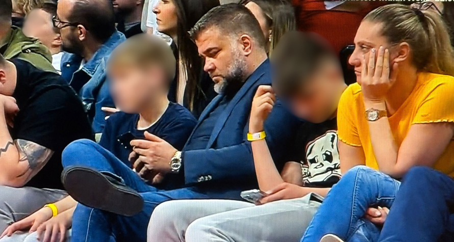 Saša Pozder zbog operacije ne može u zatvor, ali može iz prvog reda gledati Crvenu zvezdu