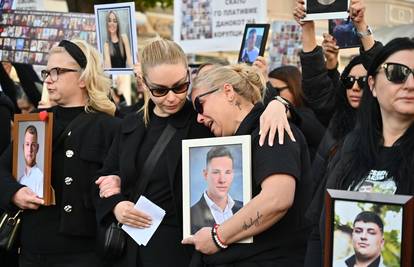 Tisuće na prosvjedu u Skoplju uoči suđenja zbog smrtonosnog požara u noćnom klubu