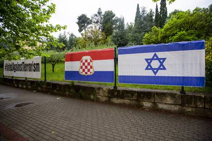 Mostar: Uz transparent #UnitedAgainstTerrorism osvanule zastave Izraela i Herceg Bosne