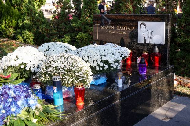 Zagreb: Svi sveti groblja poznatih osoba