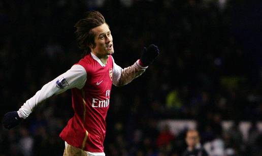 Čeh Rosicky ne ide na Euro zbog operacije koljena