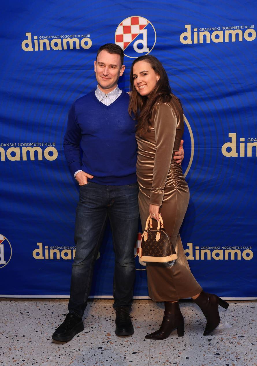 Zagreb: Poznati na svečanoj 300. izvedbi predstave Ćiro