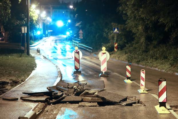 Pune ruke posla: Vatrogasci cijelu noć ispumpavali vodu