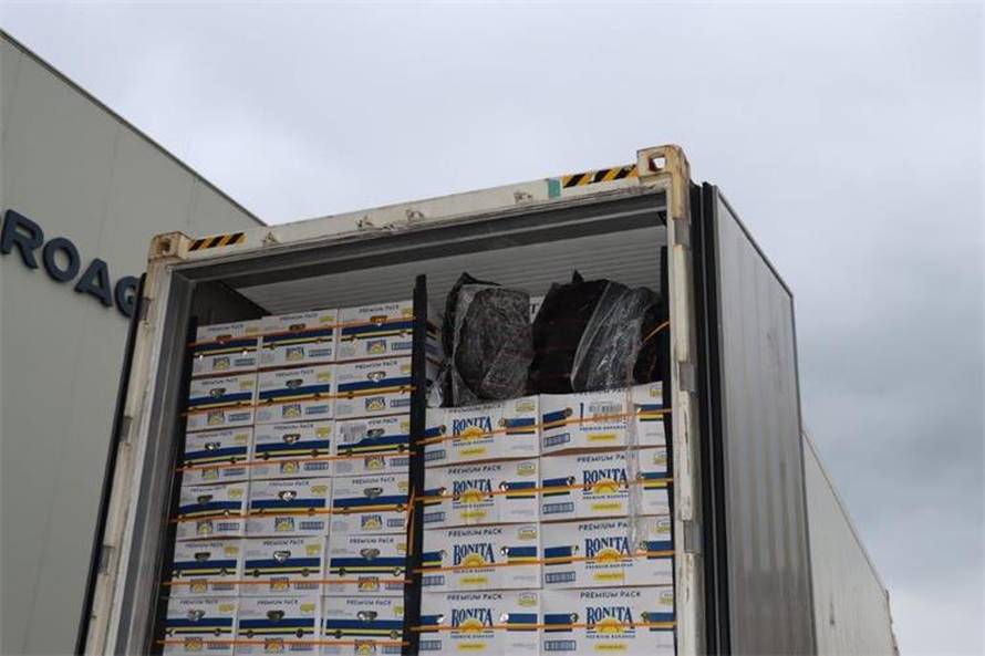 U riječkoj luci zaplijenili čak 85 kila kokaina. Sakrili su ih među bananama, stigle iz Ekvadora...