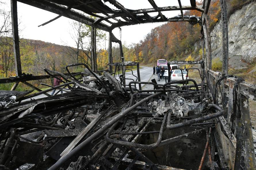 Zapalio se bus pun djece blizu Požege: 'Bili su jako uplašeni'