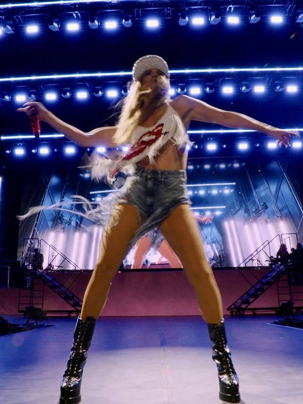 FOTO  Disciplina, snaga i ples - tajna top izgleda Jennifer Lopez