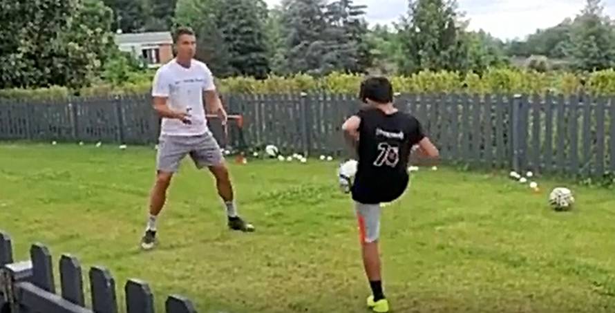 Otac i sin na djelu: Ronaldo teše novo nogometno čudo...