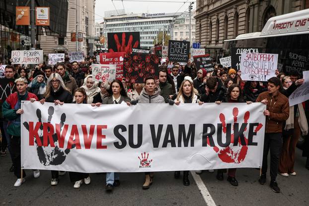 Protest over the fatal railway station roof collapse in Belgrade