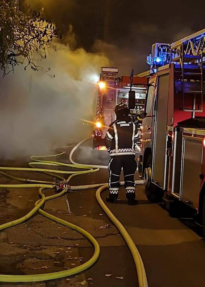 Zapalio se restoran u Zagrebu: Kuhari su pobjegli na vrijeme