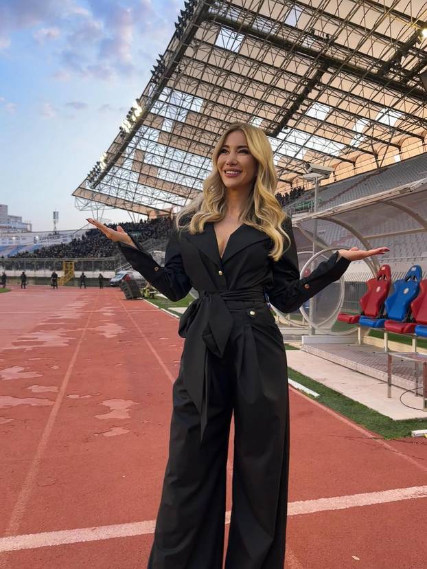 FOTO Valentina zablistala na Poljudu, a dobro raspoloženi Rakitić čavrljao s dinamovcima