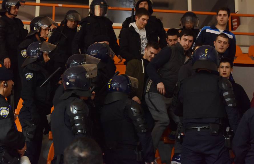 Tornado vrijeđao Musu, sudac ih do jednog potjerao s tribine