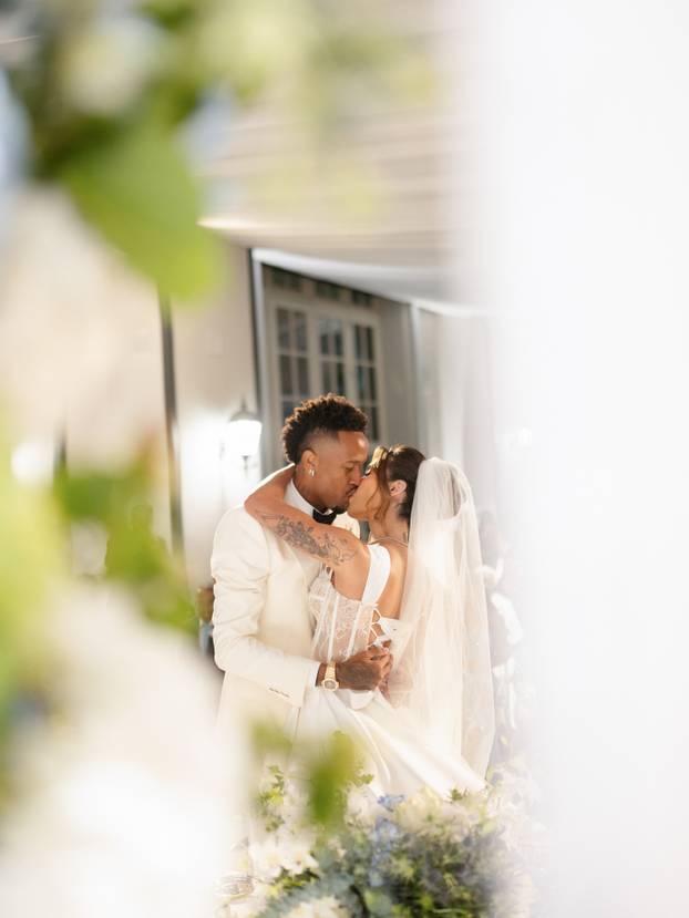 FOTO Realova zvijezda oženila atraktivnu influencericu. Imaju troje djece iz prethodnih veza