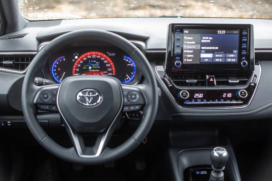 Bez hibrdnog pogona nije tako štedljiva, ali je vrlo povoljna