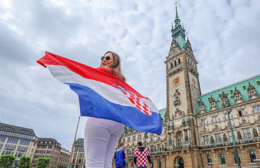 Hamburg: Navijači se okupljaju u središtu grada