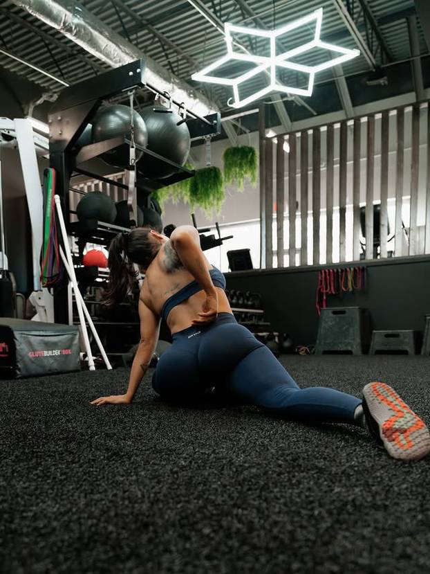 FOTO Seksi fitness mama pokazala sve: 'Nema izgovora, i nakon dvije trudnoće sam top'