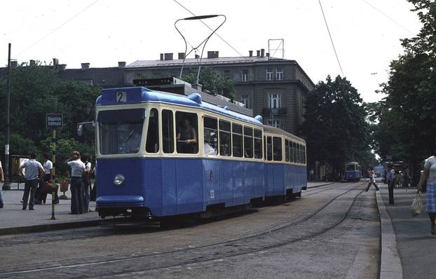 FOTO Zavirite u tvornicu ZET-a i Đuro Đaković gdje su se sklapali naši legendarni plavi tramvaji