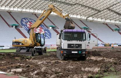 Hajduk se utrkuje s vremenom kako bi ugostio jadranski derbi