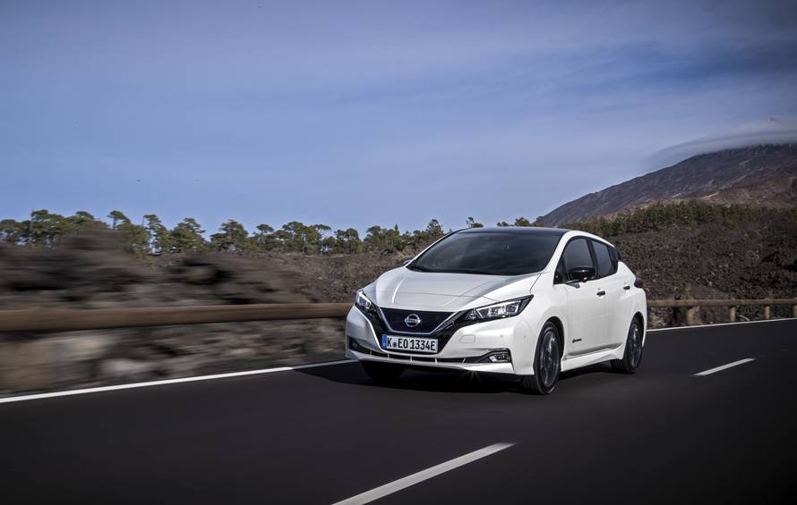 New Nissan LEAF