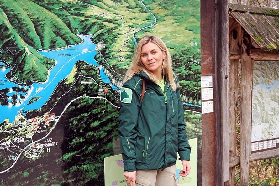 Zima u NP Plitvička jezera - od bajkovitih prizora uspavane prirode do ličke kuhinje