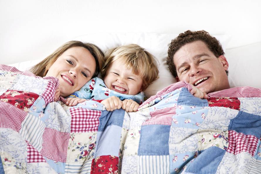 Ništa bez dekice: Četiri razloga zašto je teško zaspati bez nje