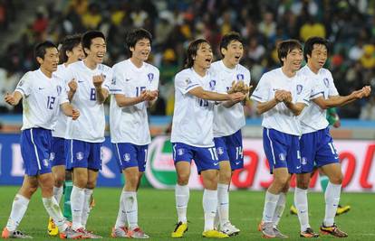 Južnokorejci remijem 2-2 protiv Nigerije prošli dalje