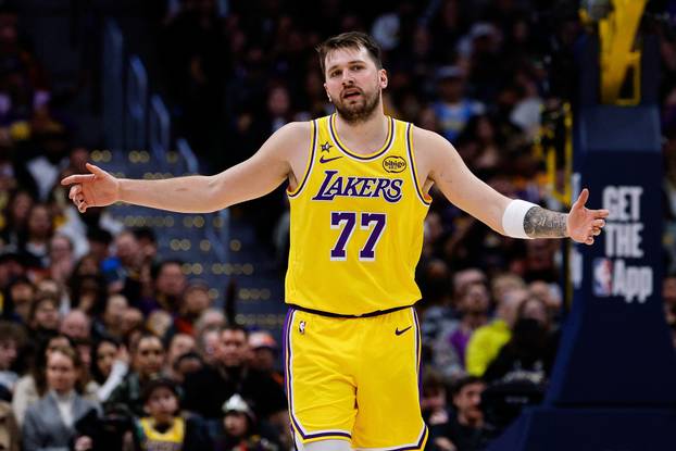 NBA: Los Angeles Lakers at Denver Nuggets