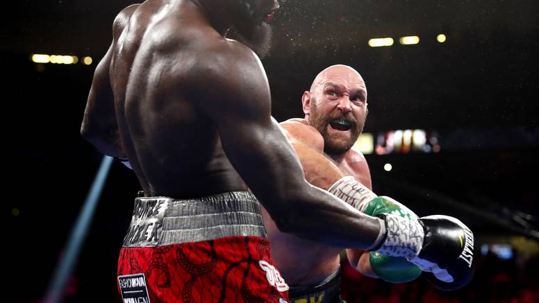 Spektakl u Vegasu: Tyson Fury nokautirao Deontaya Wildera!