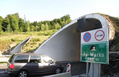 Prometna u tunelu Sv. Marko, nastale su kilometarske kolone