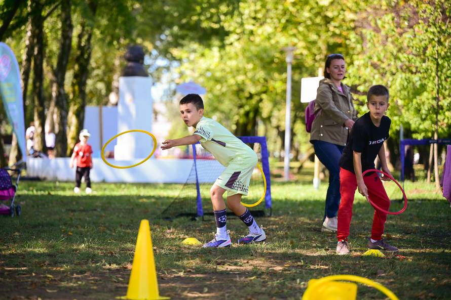 Zagreb:  Ekotlon na jezeru Bundek