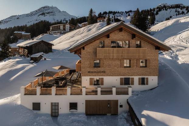 FOTO Ovdje zima izgleda kao iz bajke: Alpski resort u kojem s terase uskačete ravno na skije