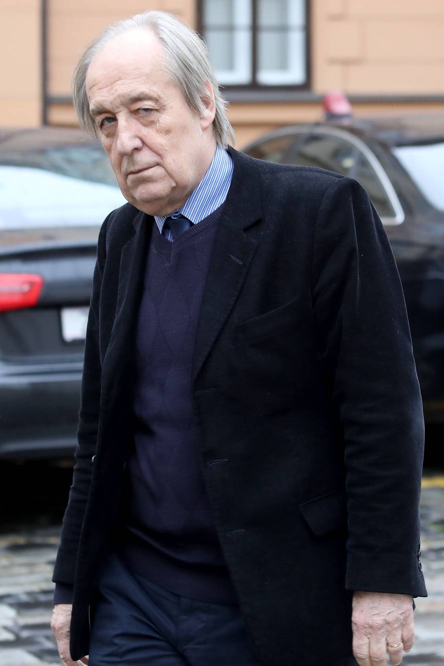 Zagreb: Čelnici vladajuće koalicije dolaze na sastanak u Banske dvore