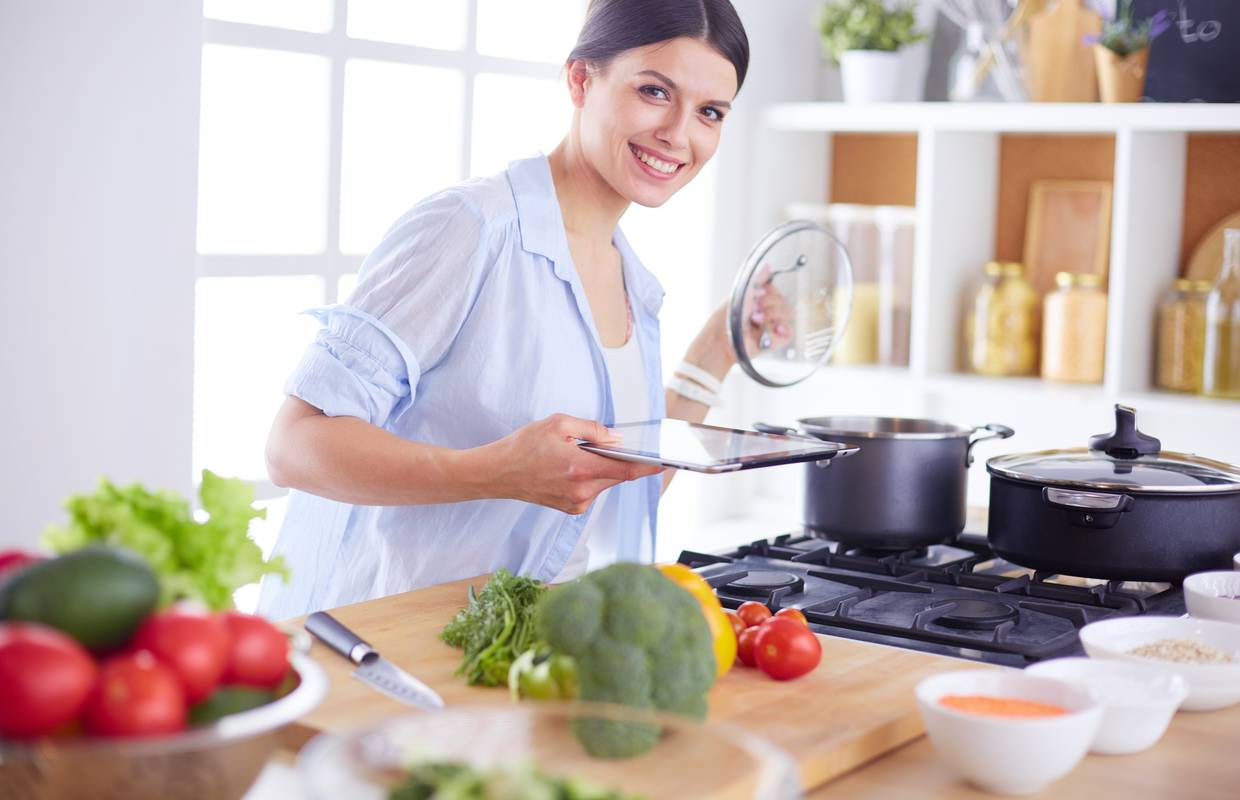 Ovih 10 vrsta povrća je zdravije i hranjivije jesti nakon kuhanja