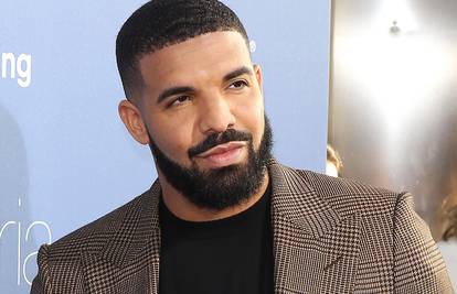 Drake se povukao s Grammyja, sukobio se s organizatorima