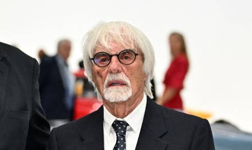 Biv&scaron;i F1 mogul uhi&cacute;en je zbog oru&zcaron;ja! I&scaron;ao je ga&dstrok;ati glinene golubove: 'Nisam bio uhi&cacute;en'