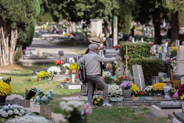 Split: Blagdan Svih svetih i Dušni dan na Lovrincu