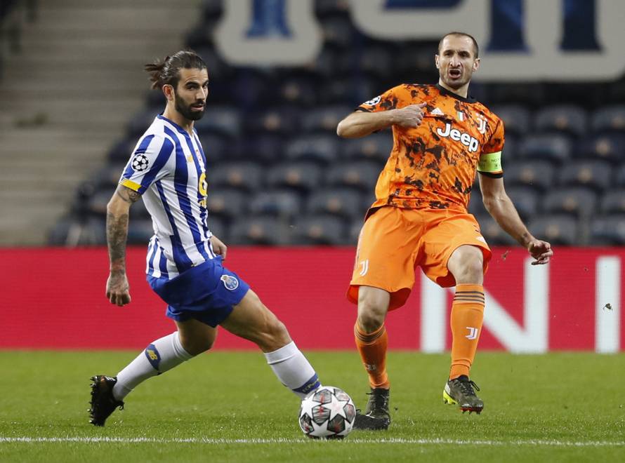 Champions League - Round of 16 First Leg - FC Porto v Juventus