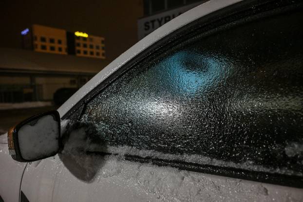 Zagreb: Pada ledena kiša