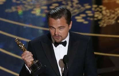 DiCaprio napokon uzeo kipić, najbolji film 2015. 'Spotlight'