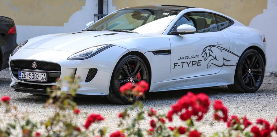 Jaguar i Land Rover novim modelima ciljaju jako visoko