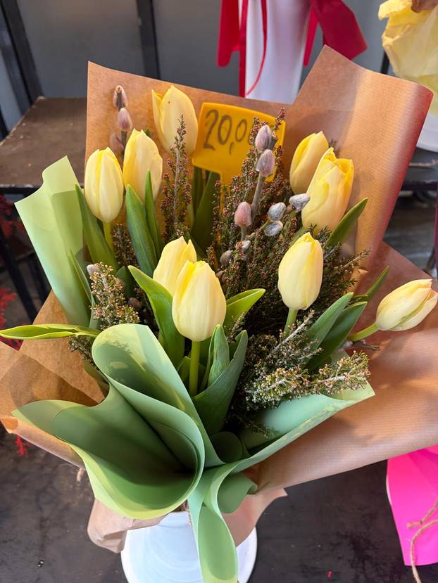 FOTO Od 4 eura do 'bankrota': Pogledajte cvijeće i bukete koji će se kupovati za Valentinovo