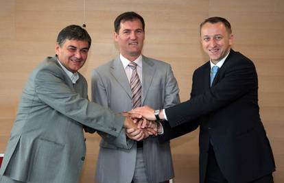 Matković i Bubalo potpisali ugovor o koaliciji u Osijeku