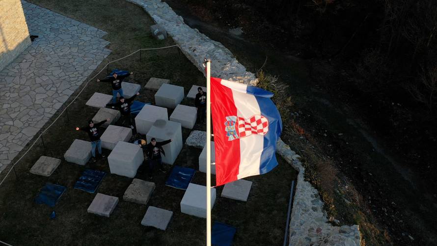 Novi hit singl Zaprešić Boysa posveta je onima koji su tijelom daleko, a srcem blizu domovini