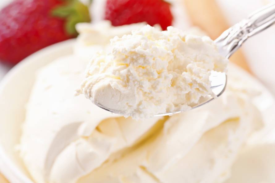 Napravite domaći mascarpone - obogatit će kolače i rižota